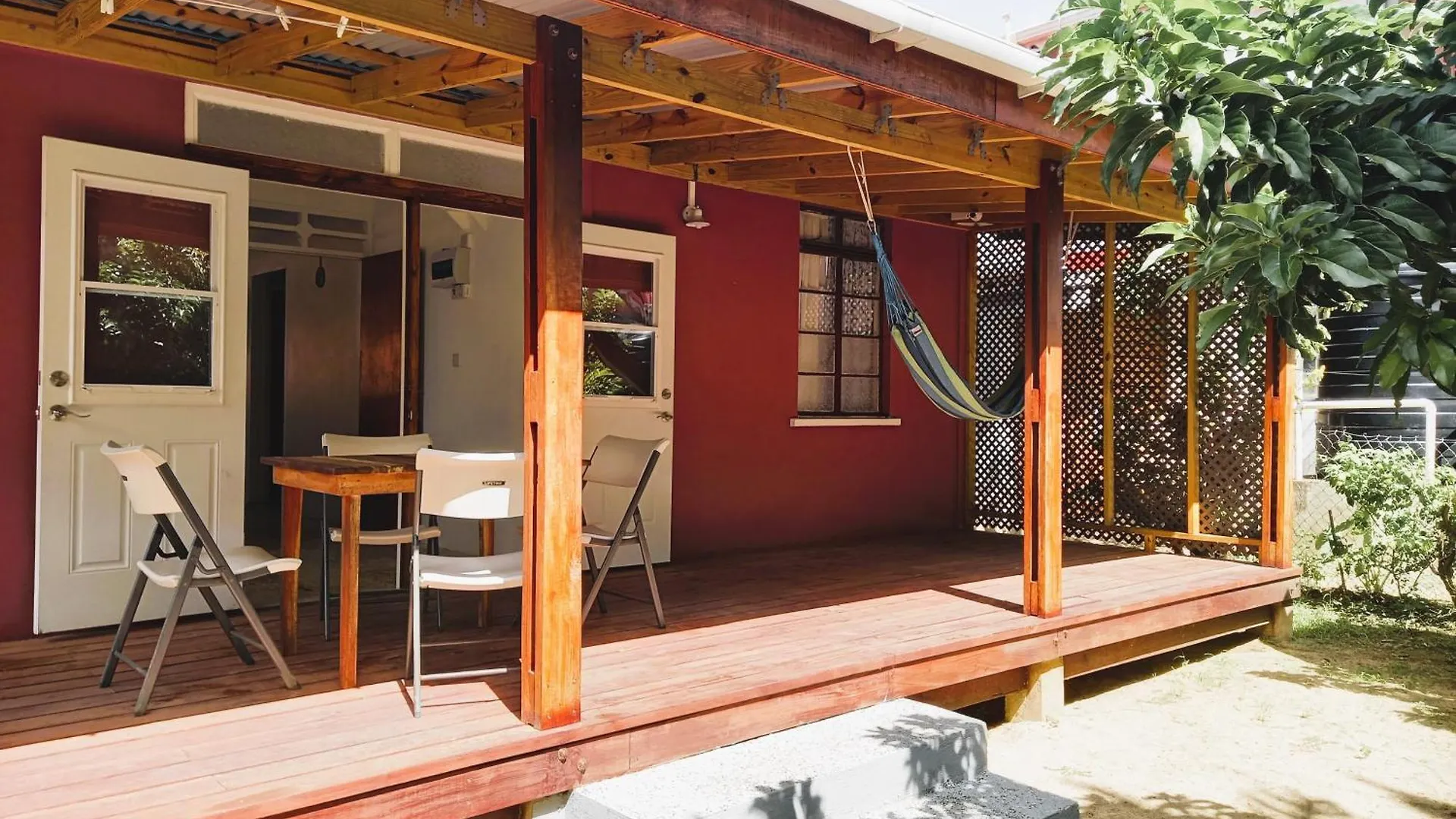Holiday home Dado'S Place - 2 Bedroom House With Ac And Verandah Calibishie Dominica